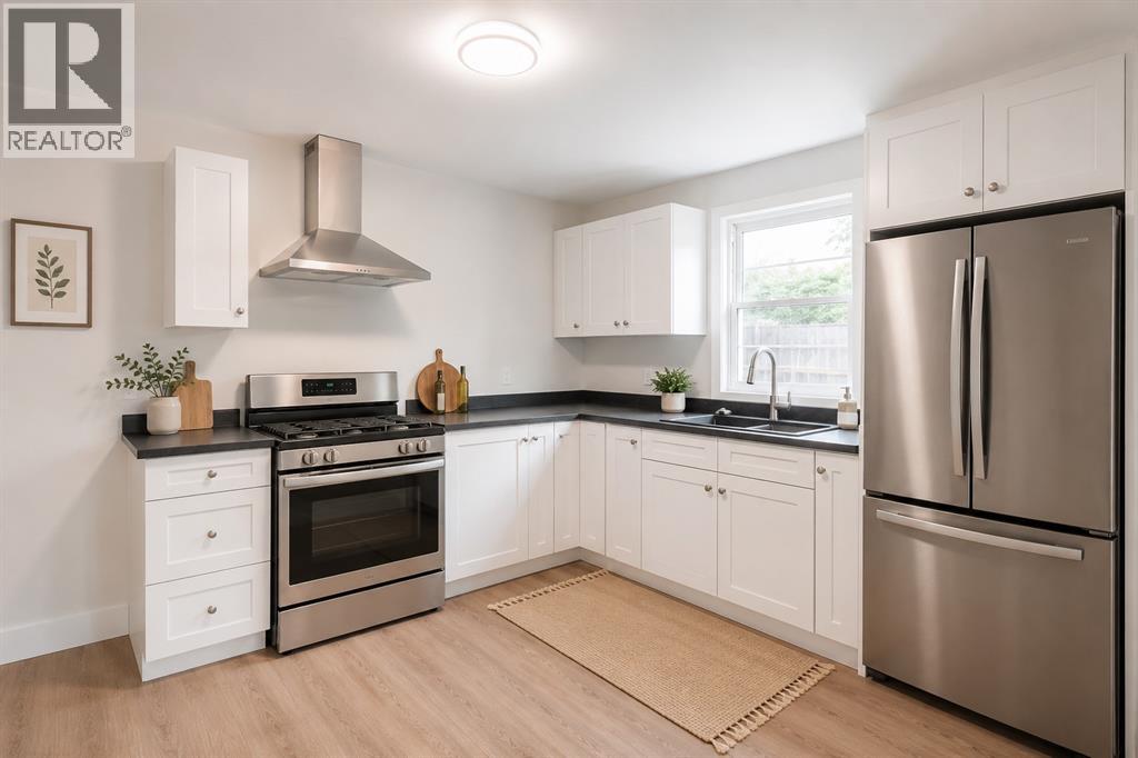 528 ST CLAIR STREET - 7