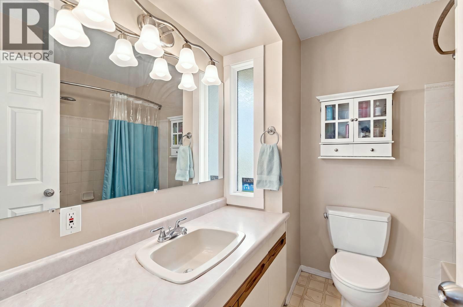 464 Glen Pine Court - 16