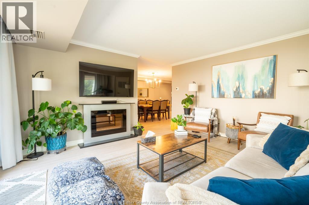 #204 5125 Riverside DRIVE East - 17