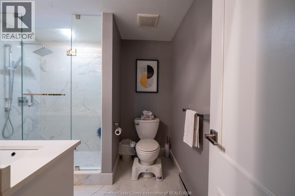 #204 5125 Riverside DRIVE East - 22
