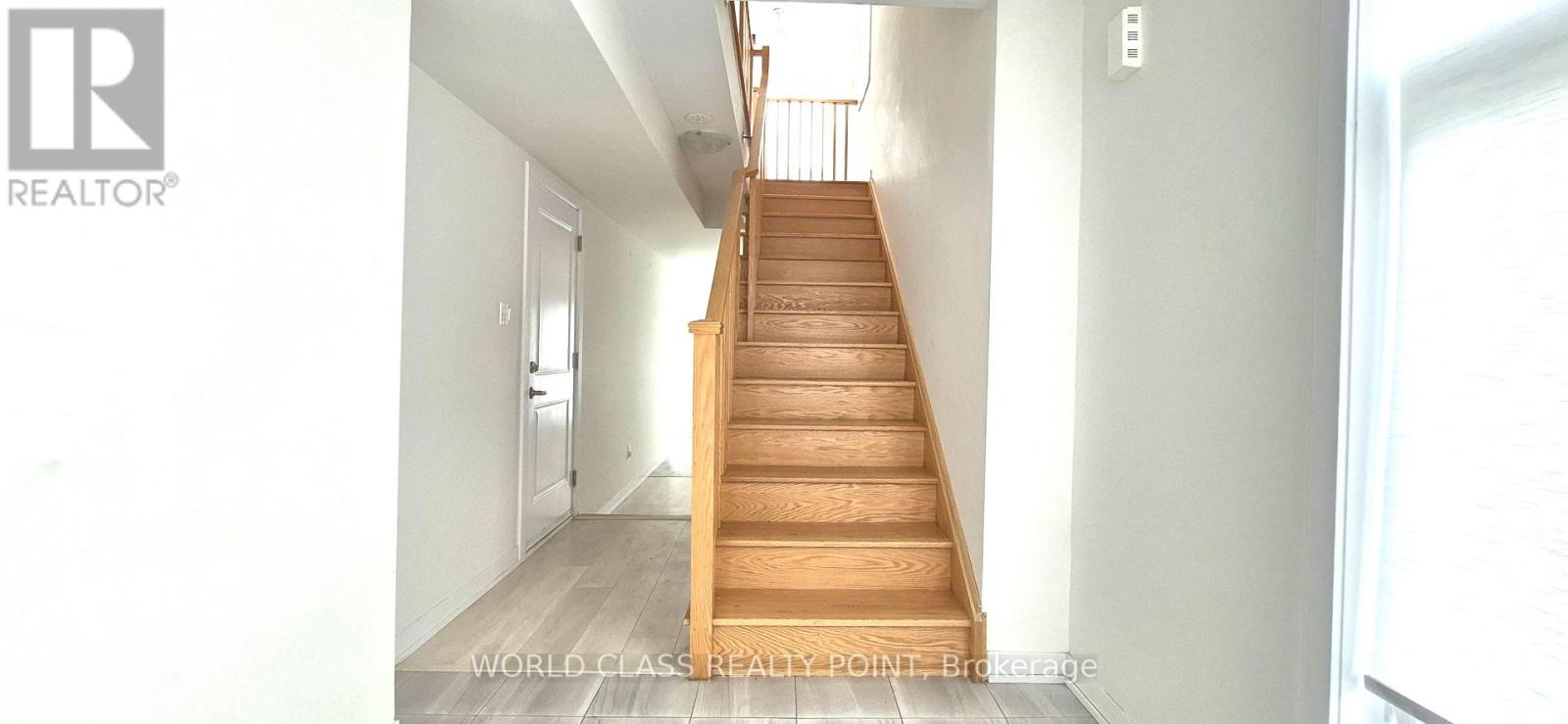 1865 Pickering Parkway — photo 23