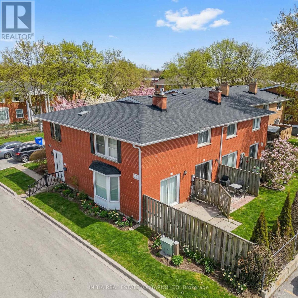 #19 55 ARBOUR GLEN CRESCENT - 1