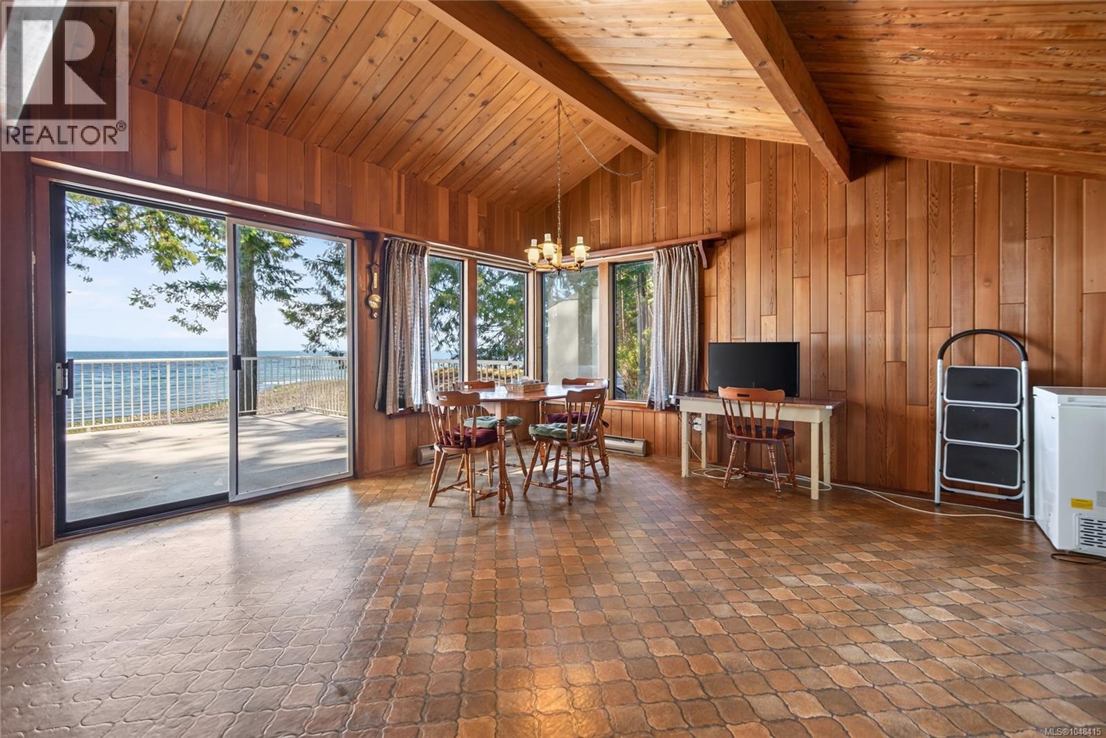 1394 Seaview Rd, Black Creek