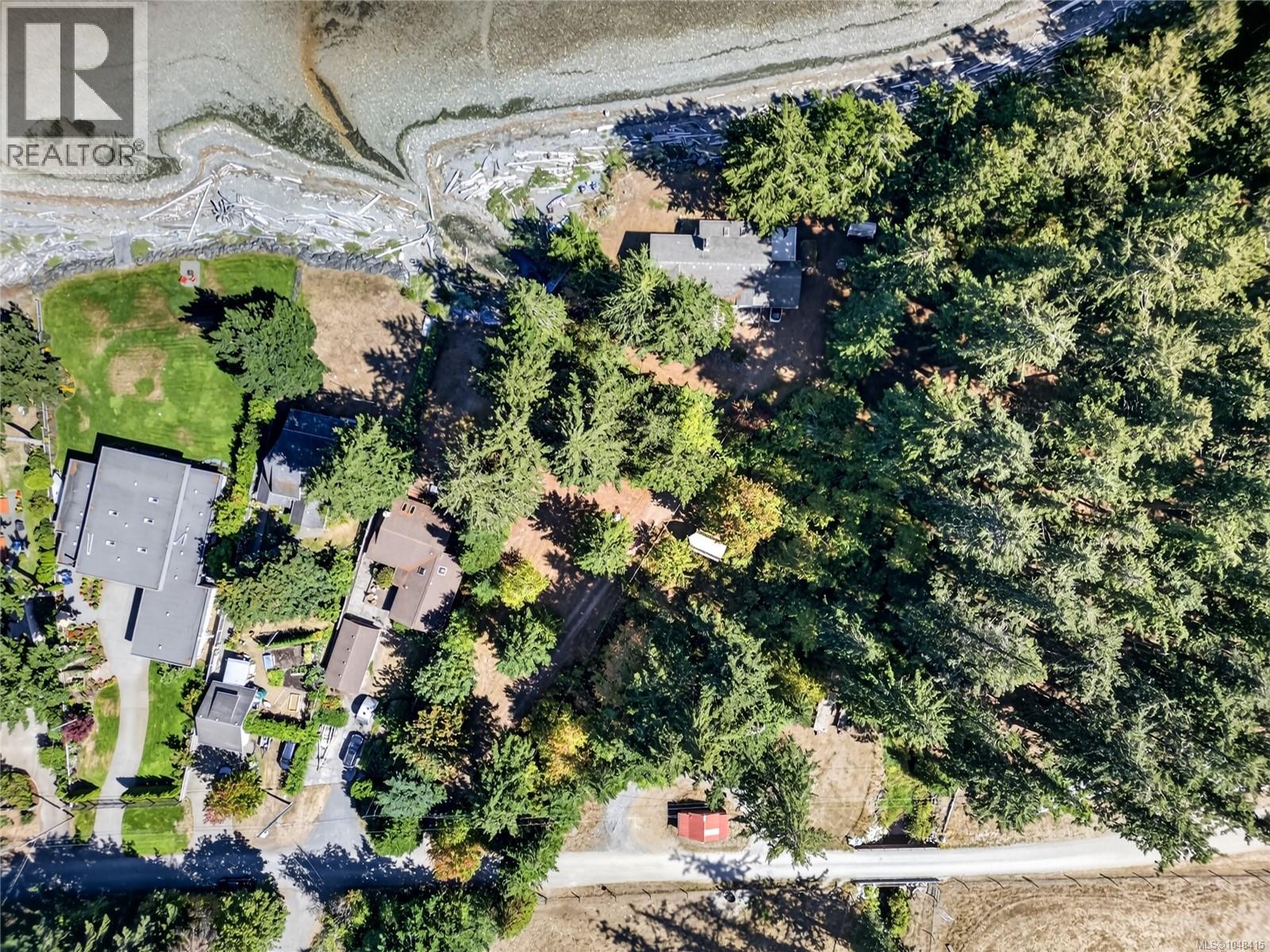 1394 Seaview Rd - 68
