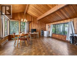 Bedroom - 1394 Seaview Rd, Black Creek, BC V0R1C0 Photo 16