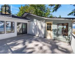 1394 Seaview Rd, Black Creek, BC V0R1C0 Photo 32
