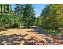 1394 Seaview Rd, Black Creek, BC V0R1C0 Photo 44