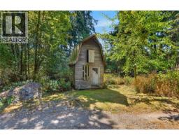 1394 Seaview Rd, Black Creek, BC V0R1C0 Photo 47