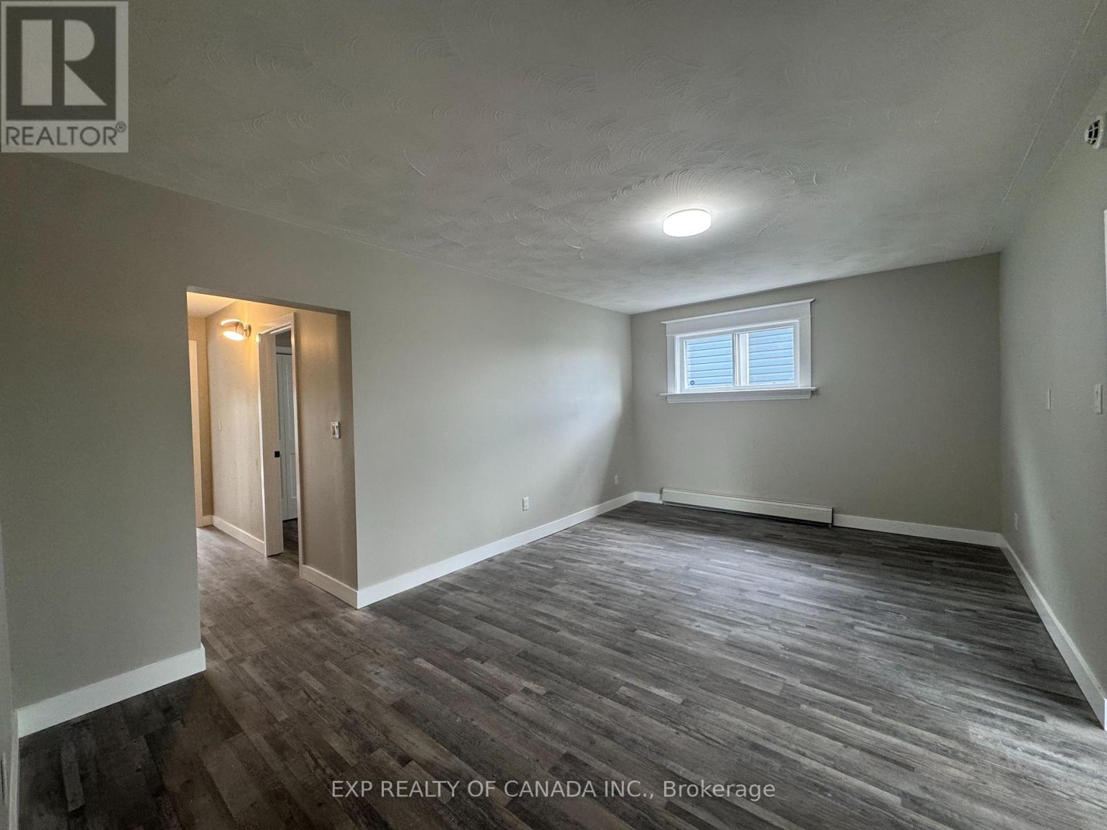 222 MAPLE STREET S - 10