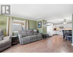 304 - 8250 County Road 17 Road, Clarence Rockland, ON K4K1K7 Photo 13
