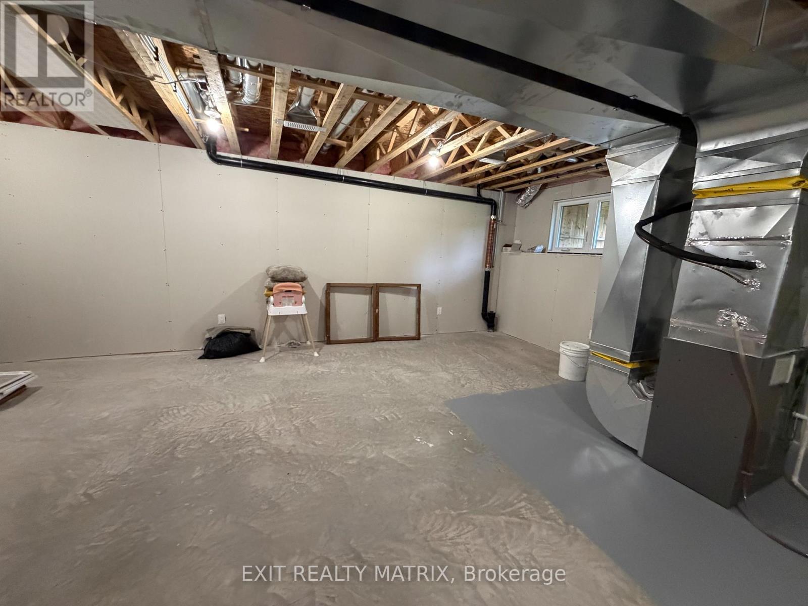 3 Bed, 3 Bath House for Rent in Russell – 1002 COLOGNE STREET, Russell – MLS# X13737508 - Image 11