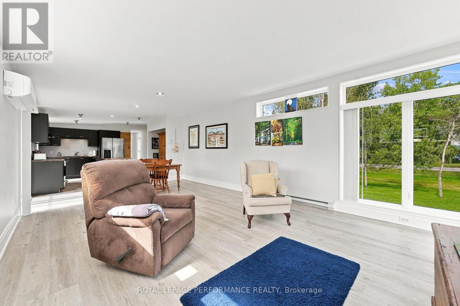 880 Concession 1 Road