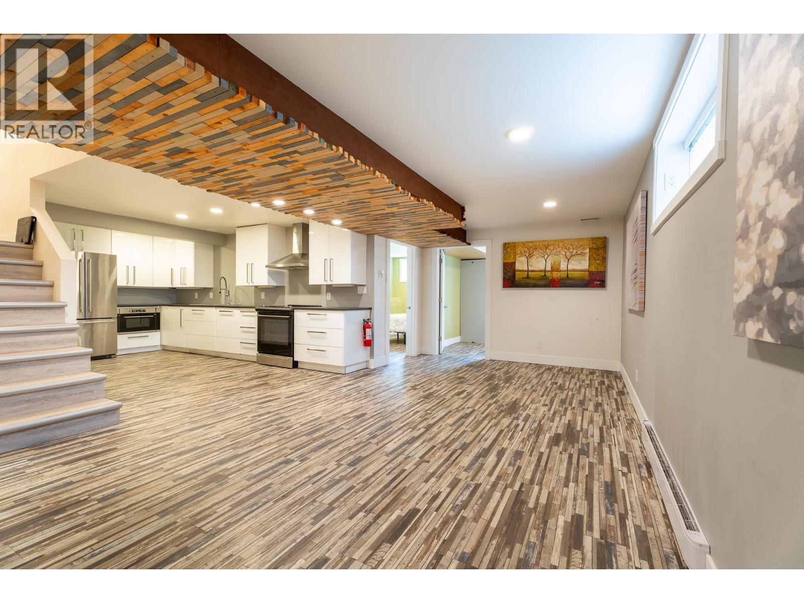 805 FAULKNER CRESCENT - 20