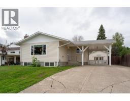 Front exterior of 805 FAULKNER CRESCENT · Prince George, BC