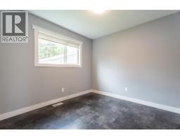 Photo 15 of 35, 805 FAULKNER CRESCENT · Prince George, BC