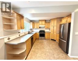 Photo 11 of 29, 7761 THOMPSON DRIVE · Prince George, BC