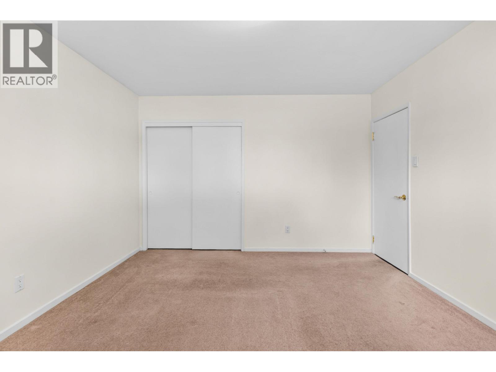 1411 MANSON CRESCENT - 10