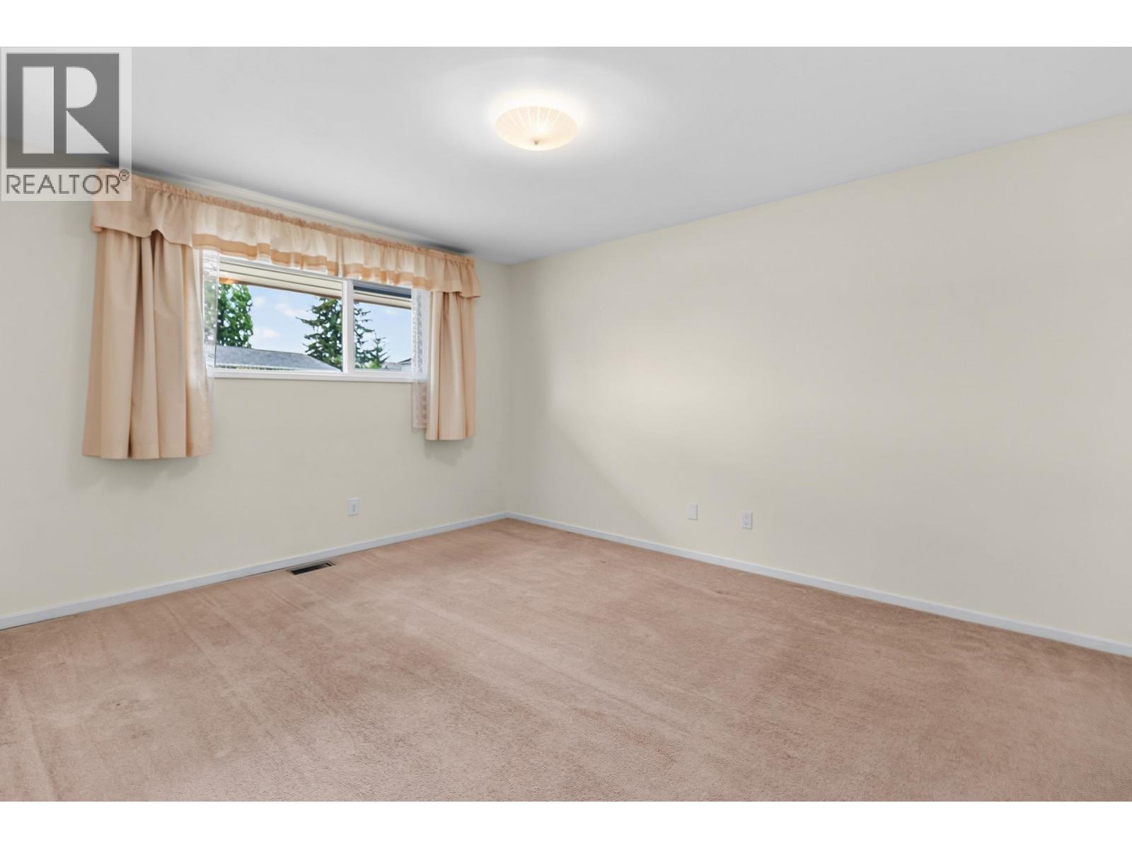 1411 MANSON CRESCENT - Image 9