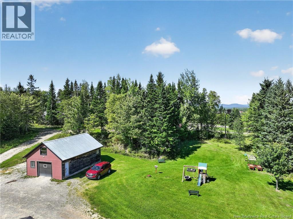 267 Marcoux Street - 28