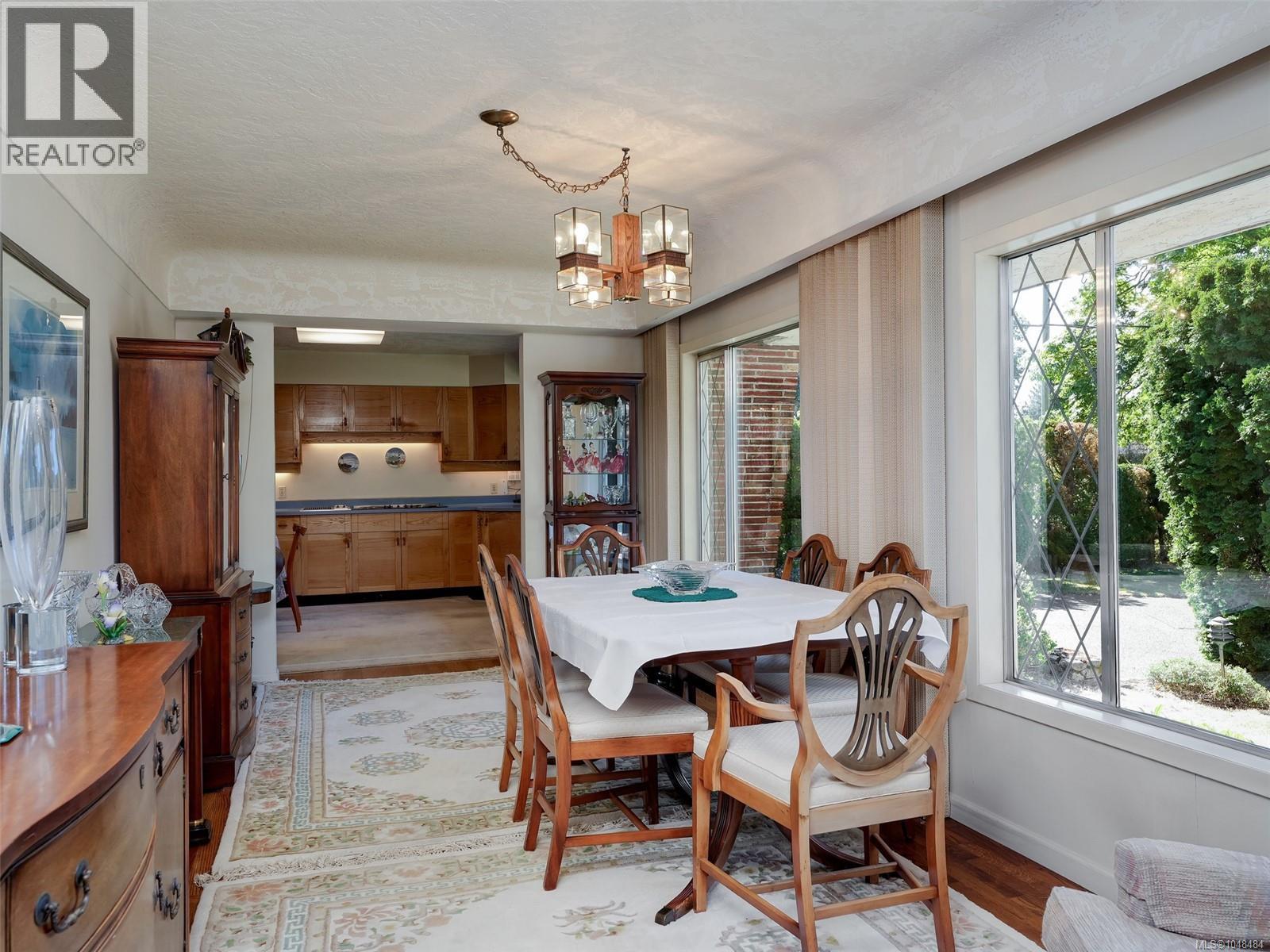  1716 Feltham Road, Saanich