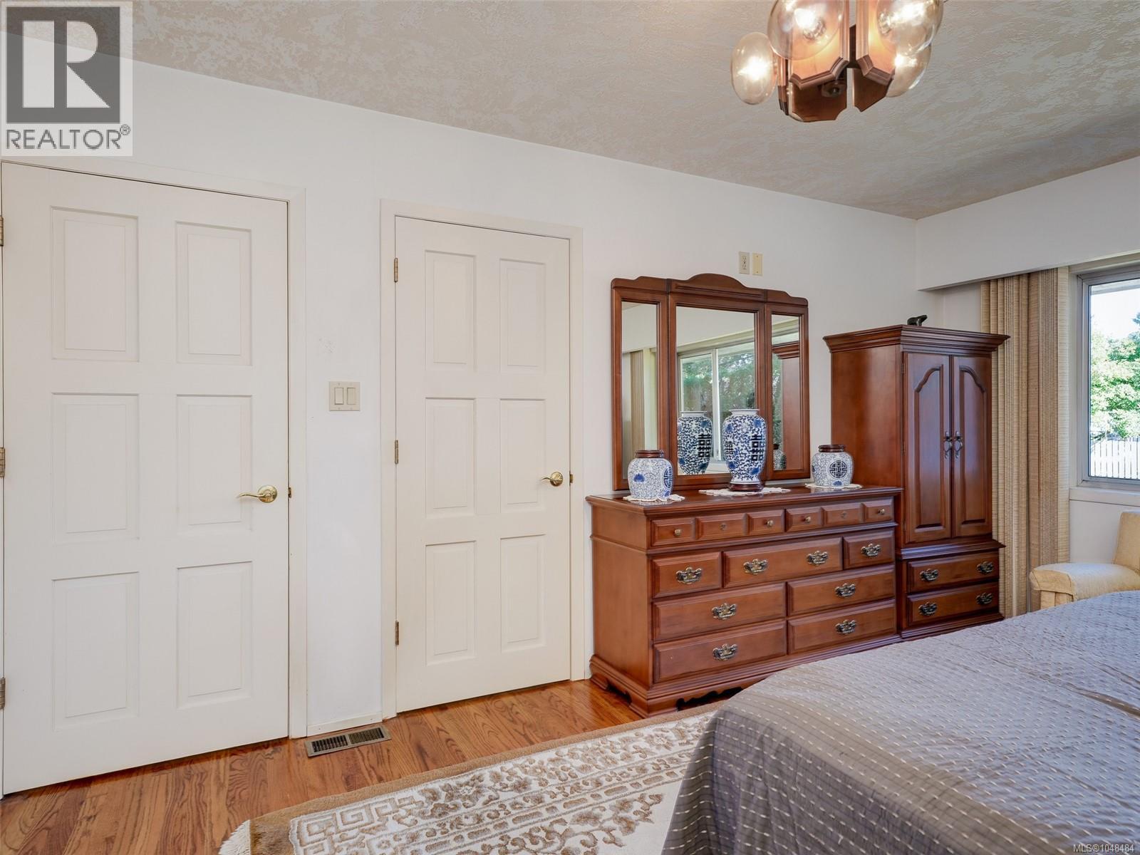  1716 Feltham Road, Saanich