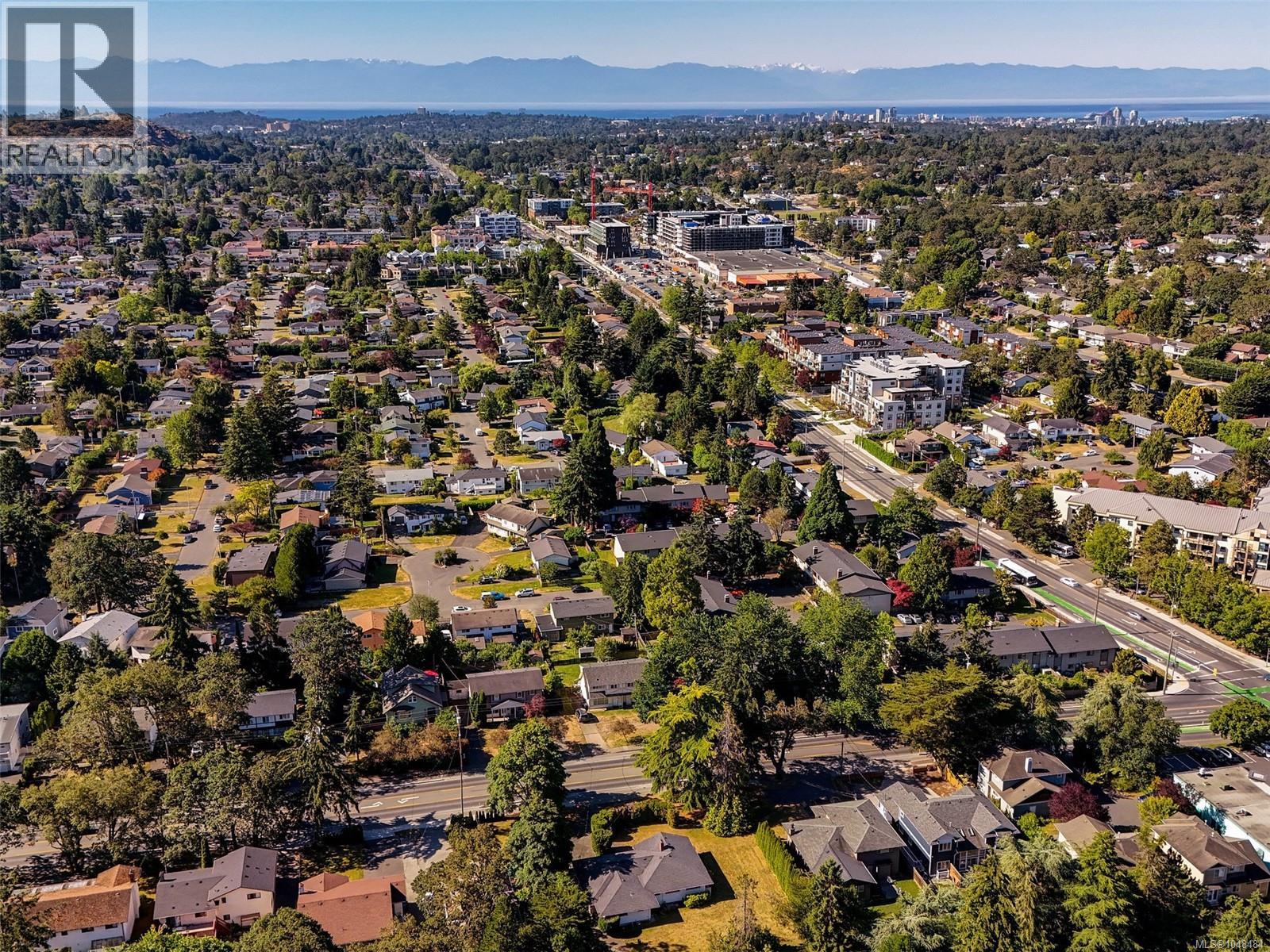  1716 Feltham Road, Saanich