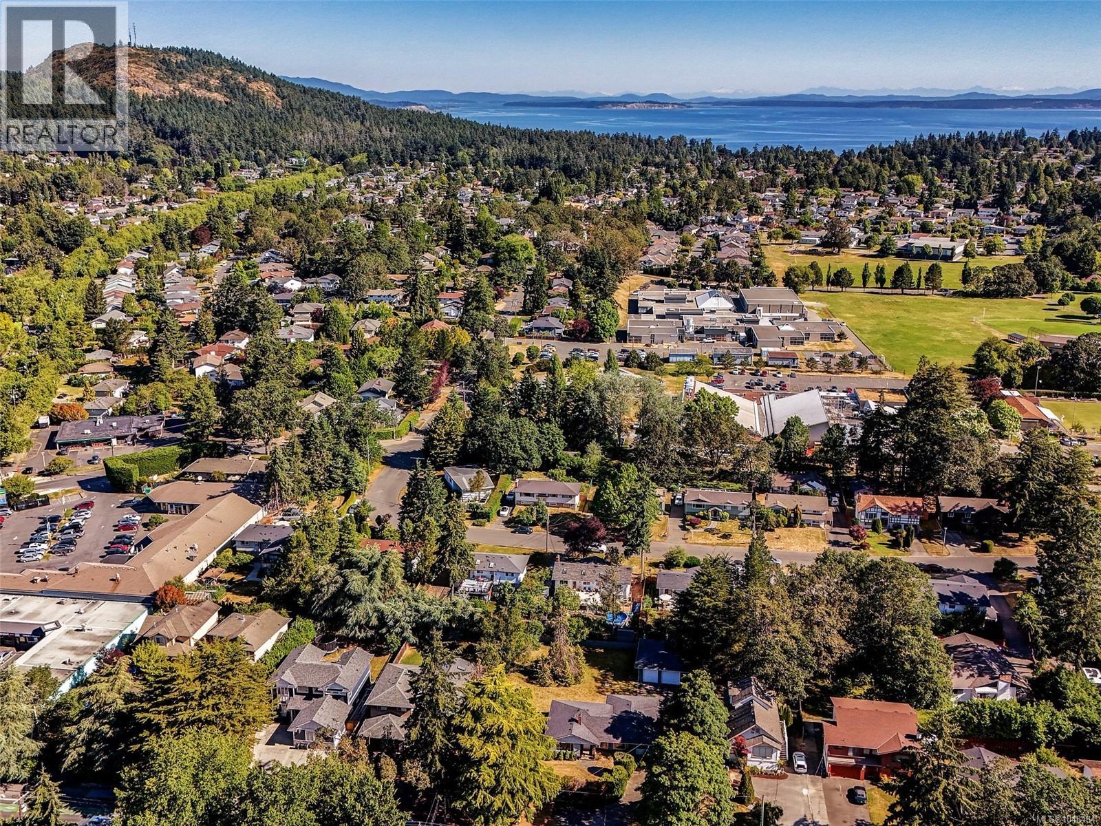  1716 Feltham Road, Saanich