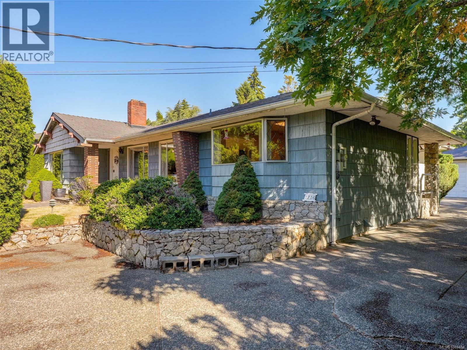  1716 Feltham Road, Saanich