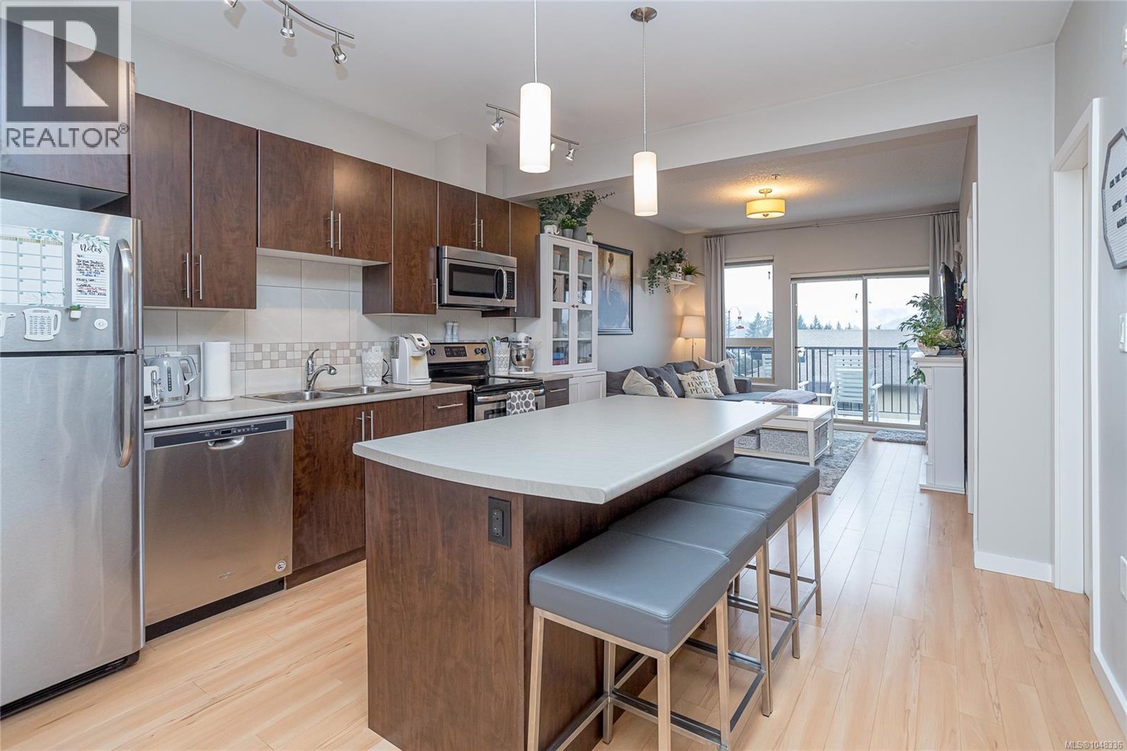 #402 3240 Jacklin Rd - Image 3