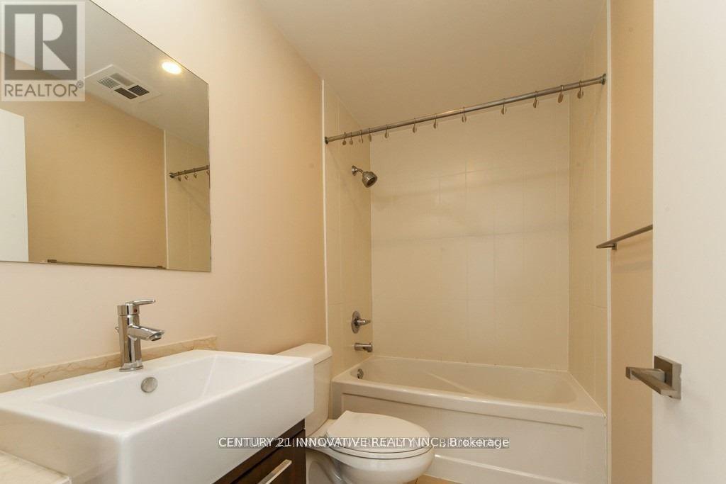 #1610 770 BAY STREET - 10