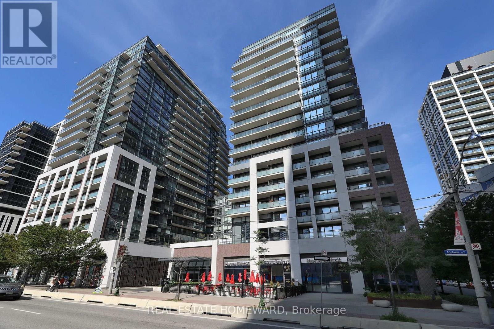 #609 460 ADELAIDE STREET E - 1