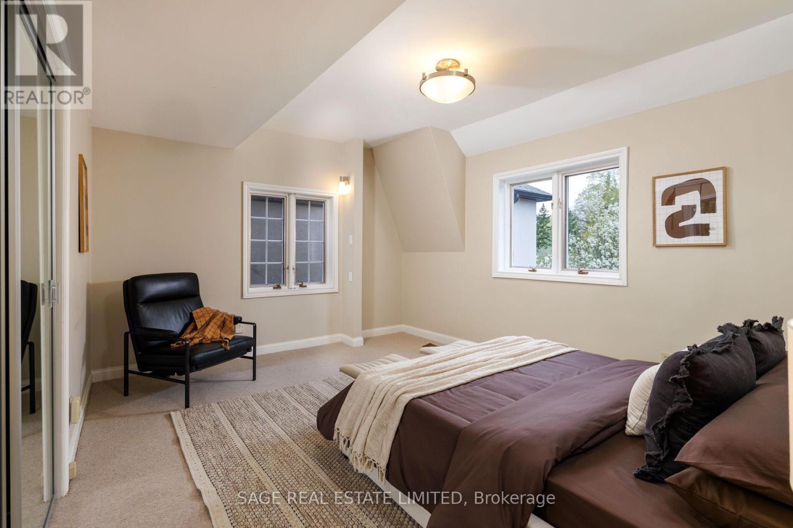 124 BLYTHWOOD ROAD - 35
