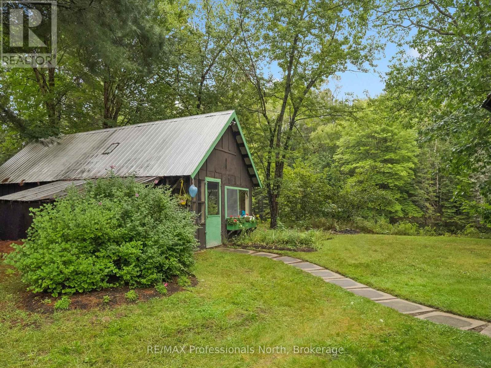 19 GLEN ACRES ROAD - Image 35