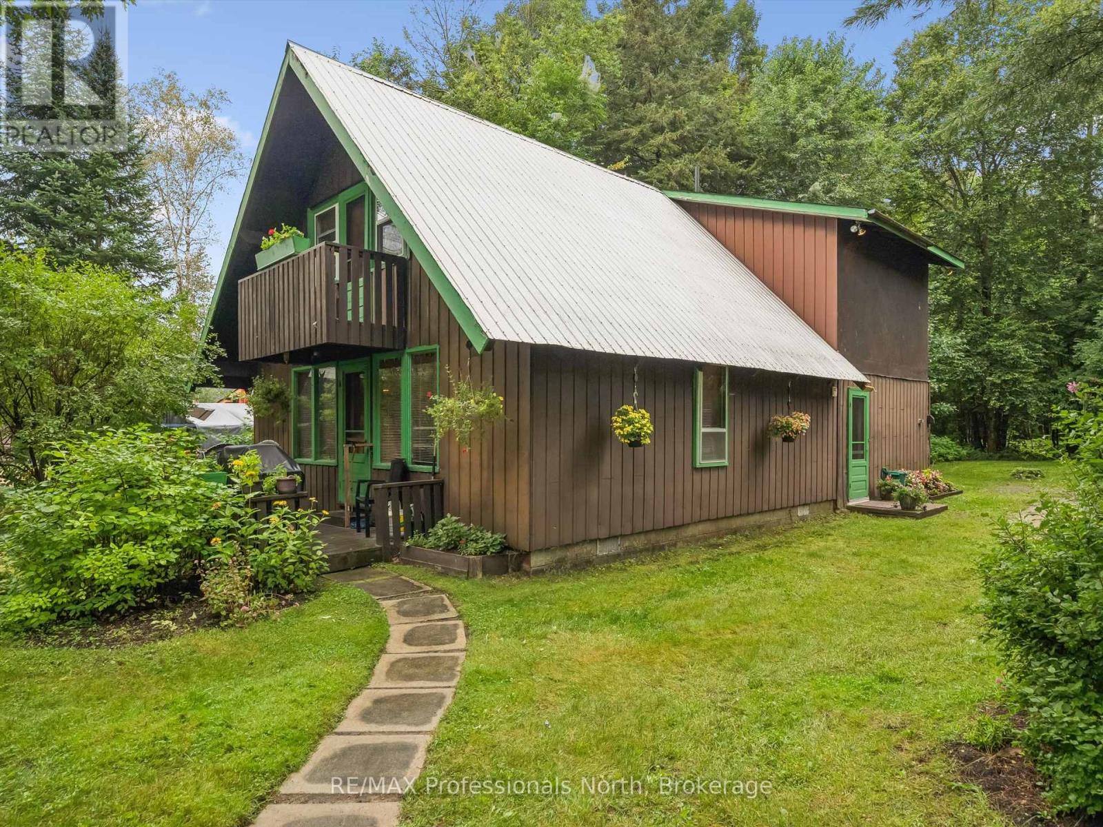 19 GLEN ACRES ROAD - 5