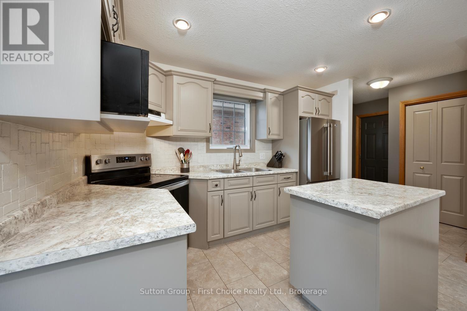 56 COBOURG STREET - 10