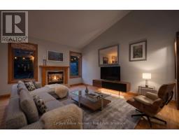 Living room - 11 Keating Drive, Centre Wellington, ON N0B1S0 Photo 8