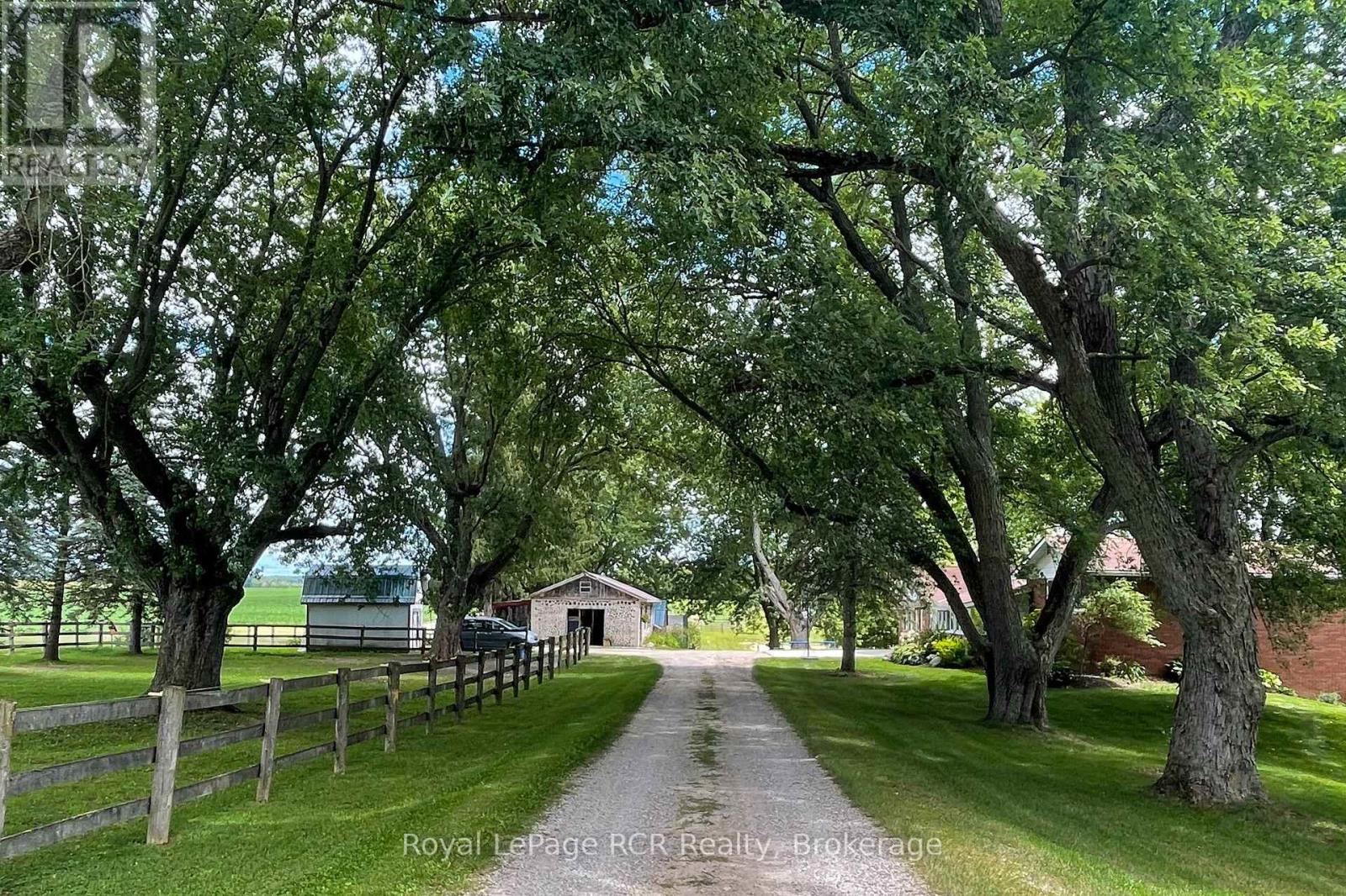 440 LONDON ROAD S - Image 34