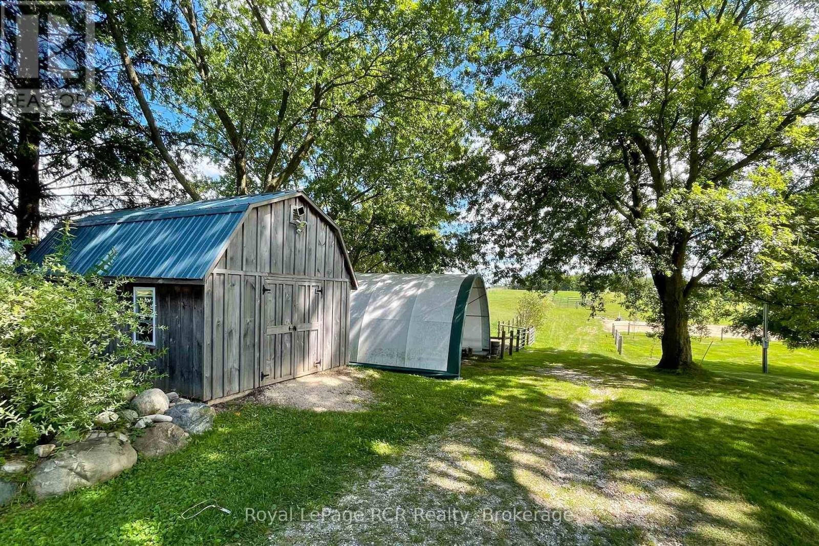 440 LONDON ROAD S - 37