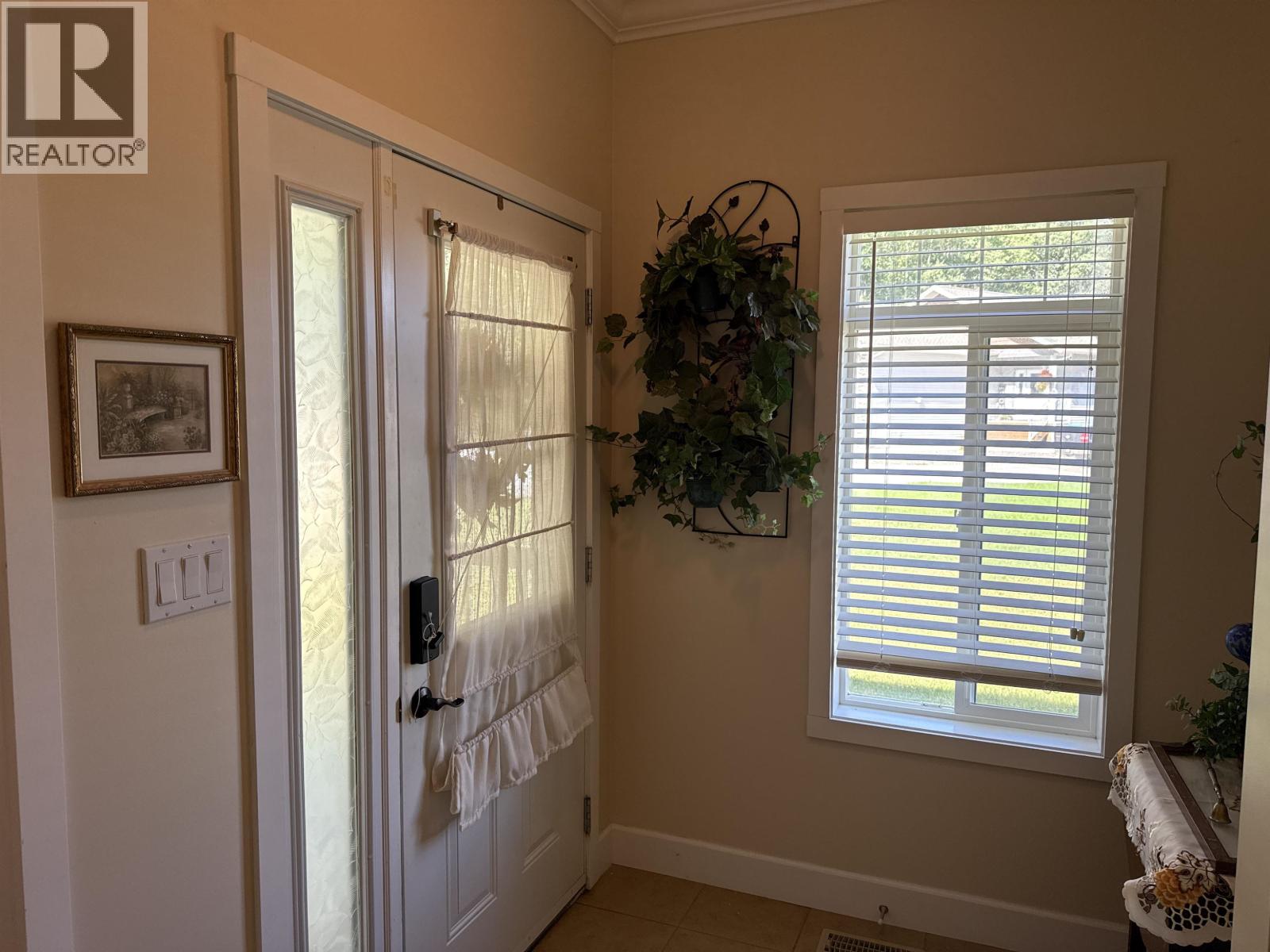 #154 1702 DYKE ROAD - 5