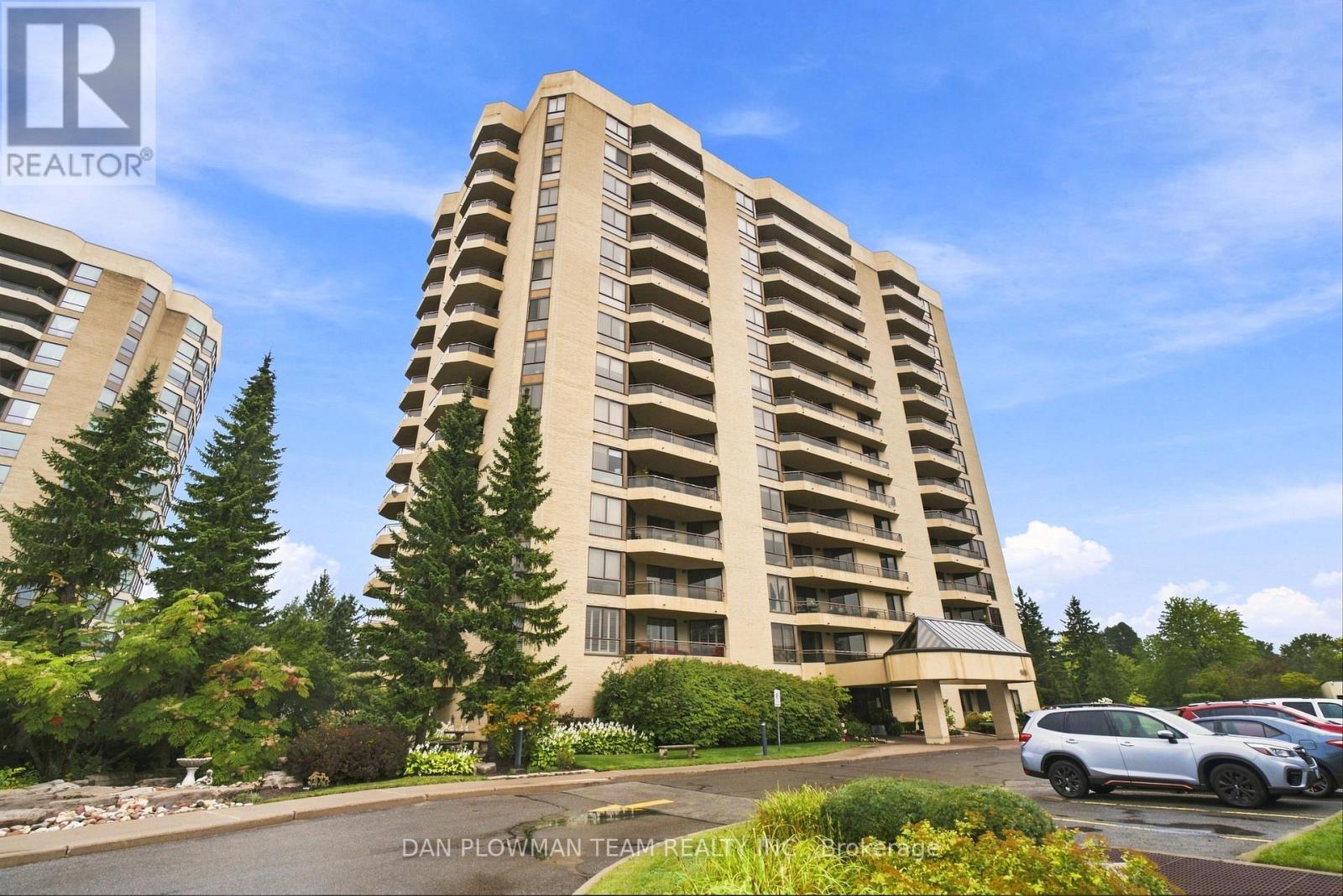 #1003 900 WILSON ROAD N - 1