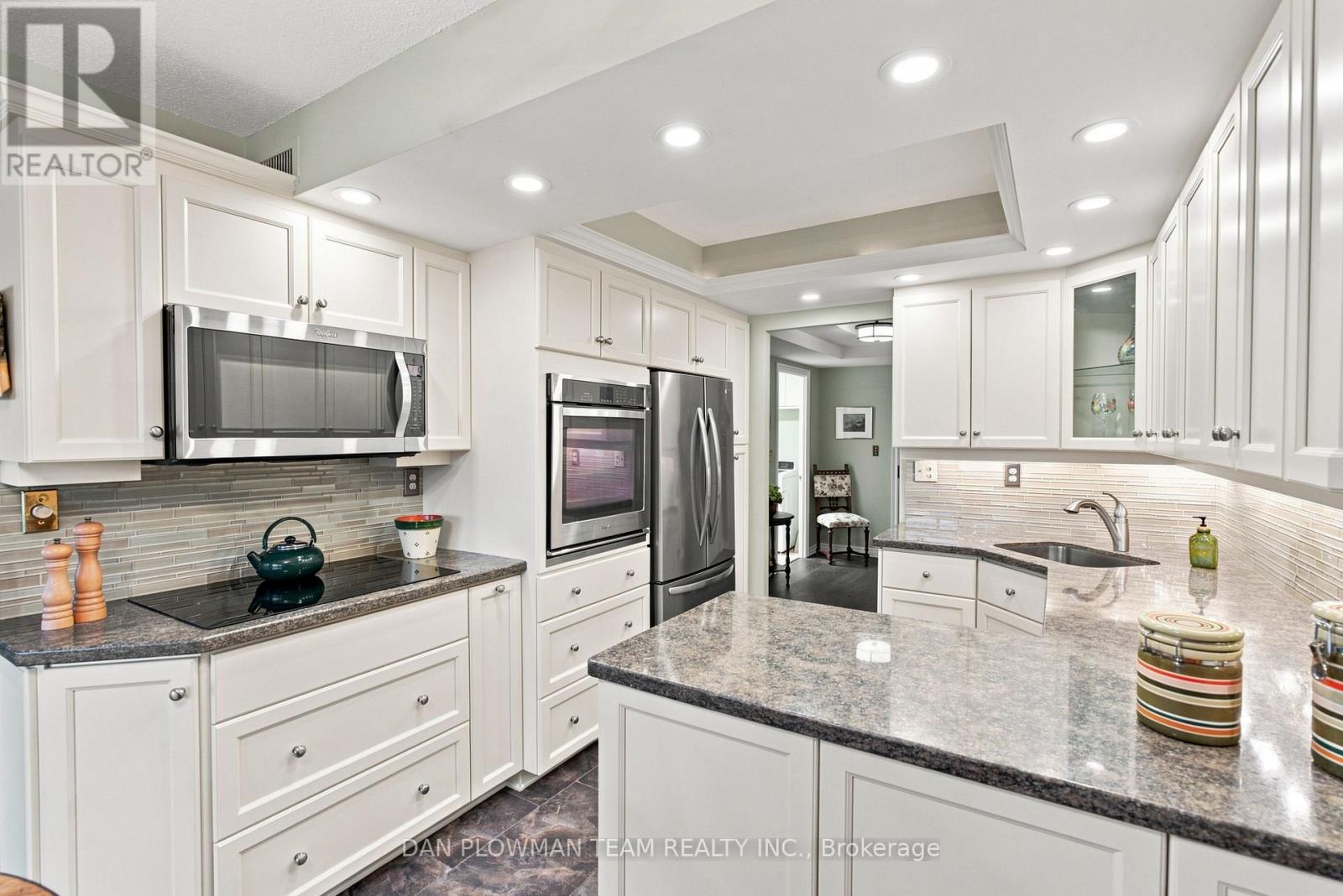 #1003 900 WILSON ROAD N - Image 12