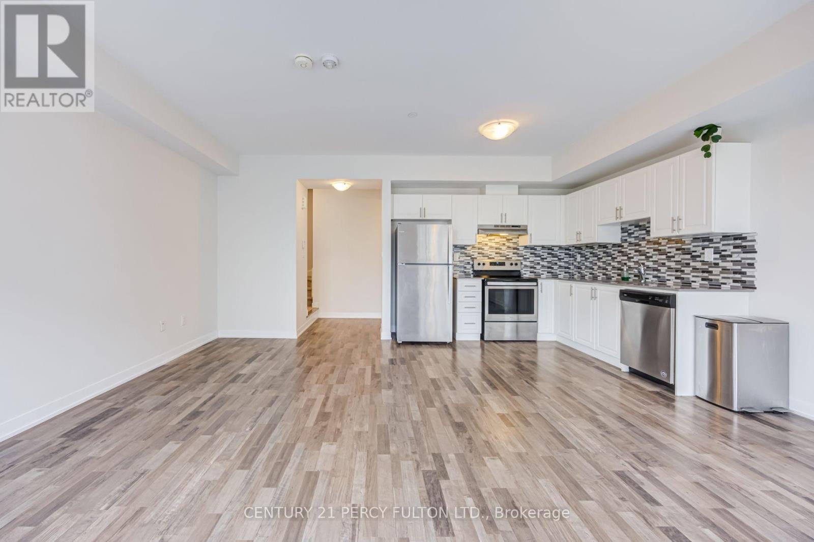 #318 1460 WHITES ROAD - 11