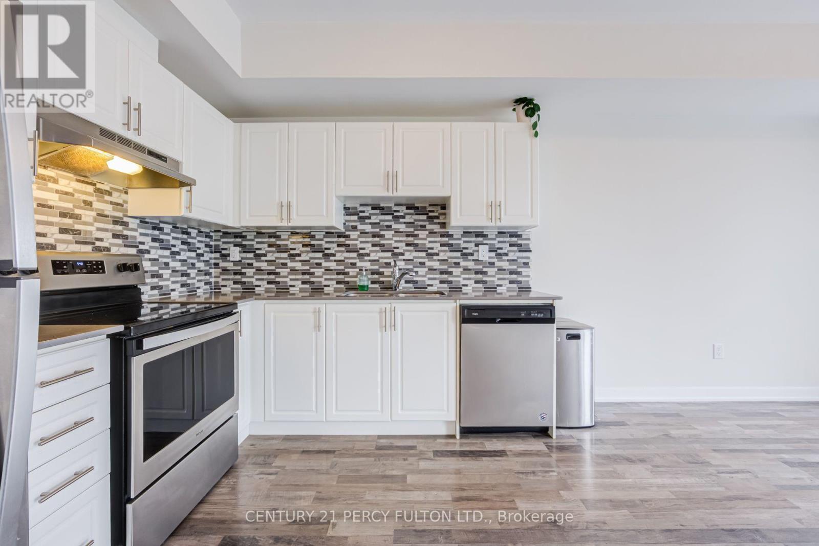 #318 1460 WHITES ROAD - 13