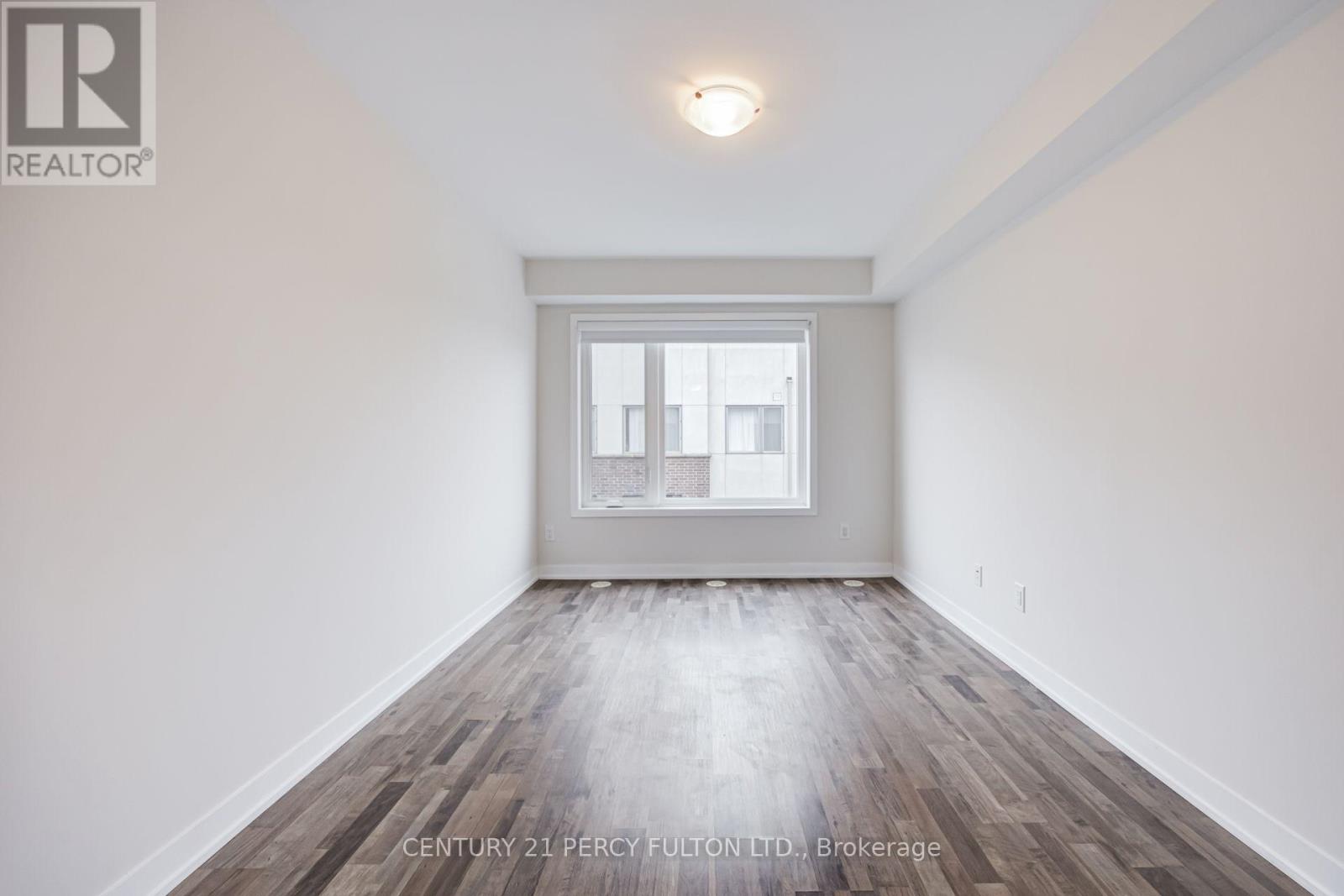 #318 1460 WHITES ROAD - 25