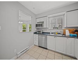 309 13939 Laurel Drive, Surrey, BC V3T1A8 Photo 10