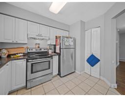 309 13939 Laurel Drive, Surrey, BC V3T1A8 Photo 12