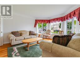 23 Brooklyn Avenue thumbnail 17