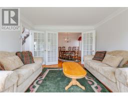 23 Brooklyn Avenue thumbnail 19