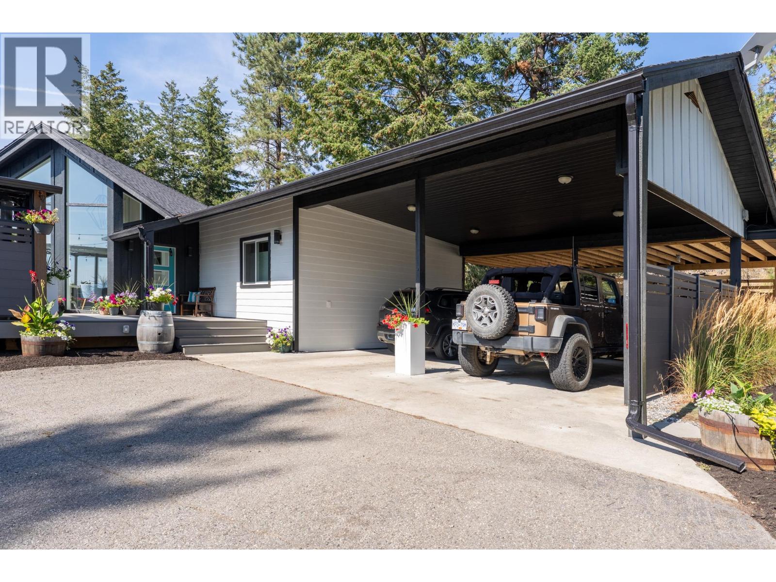 6474 Sierra Drive, Kelowna