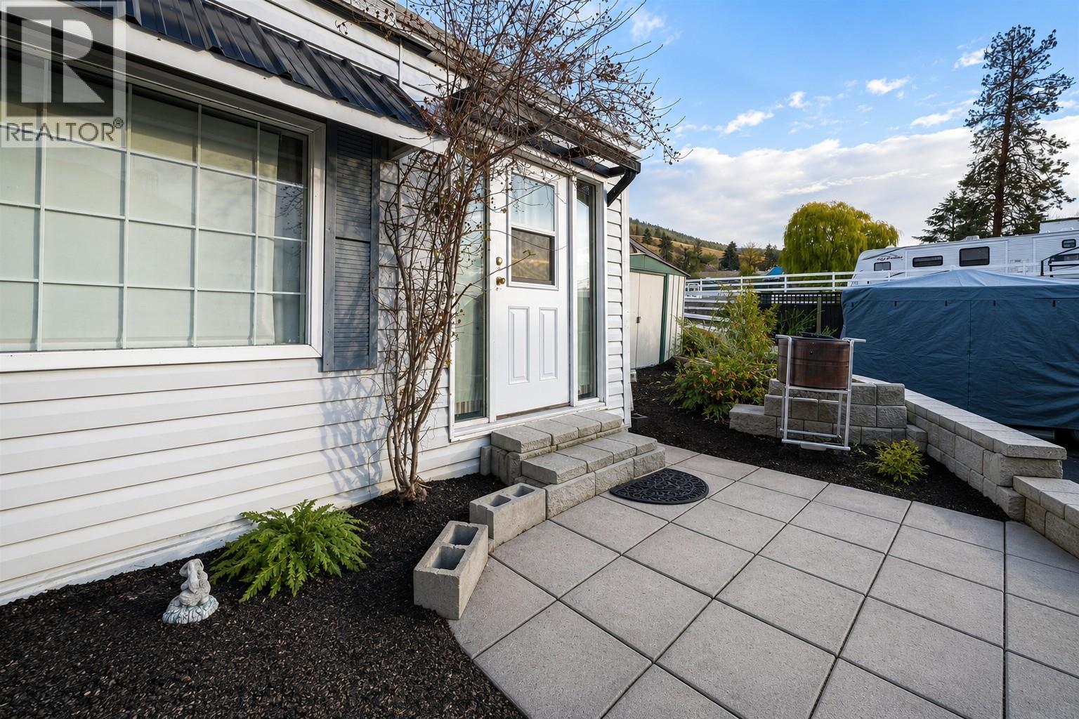 13071 Trewhitt Road E, Lake Country